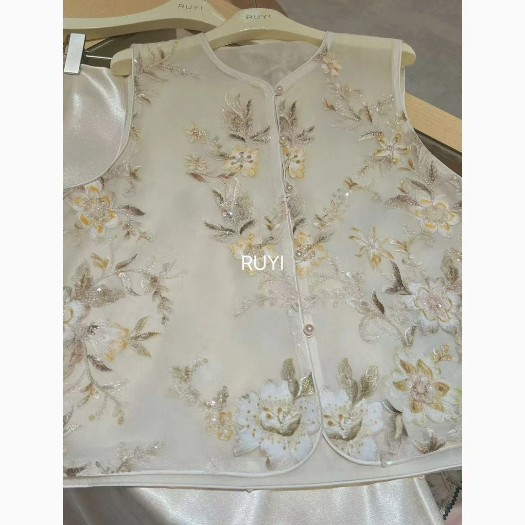 入艺813【Y I云想衣裳】新中式绝美重工亮片绣花马甲-RY2530418