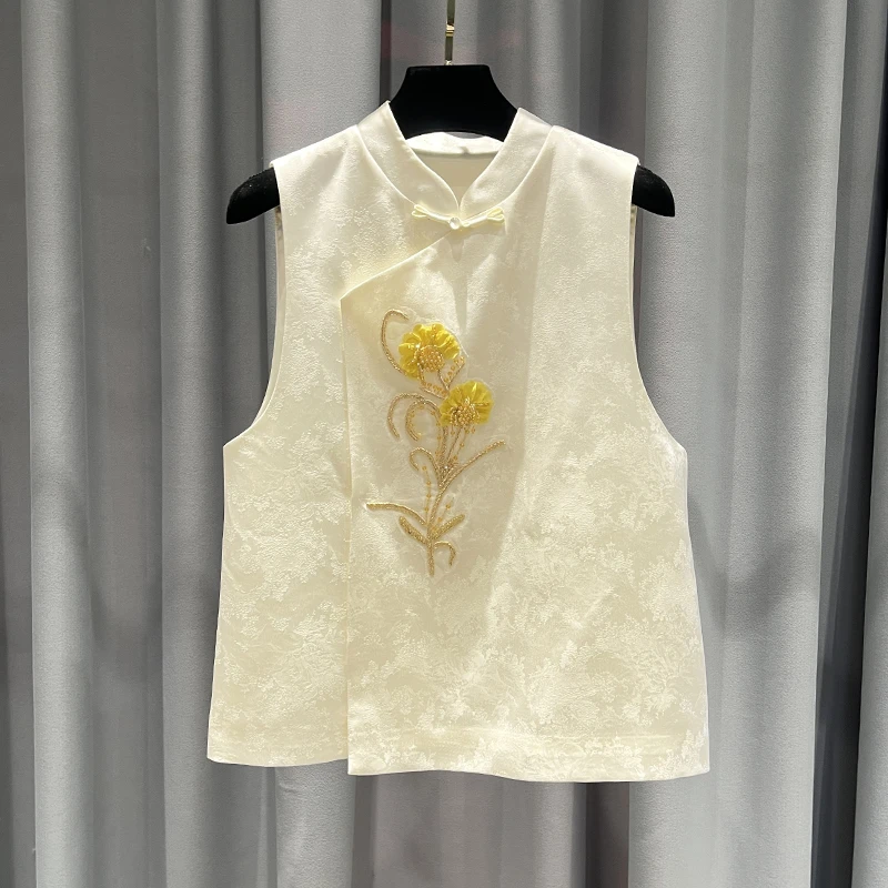 2026冬季新款复古盘扣重工提花刺绣立领国风马甲上衣