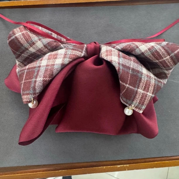 A145-红色蝴蝶结发夹一个