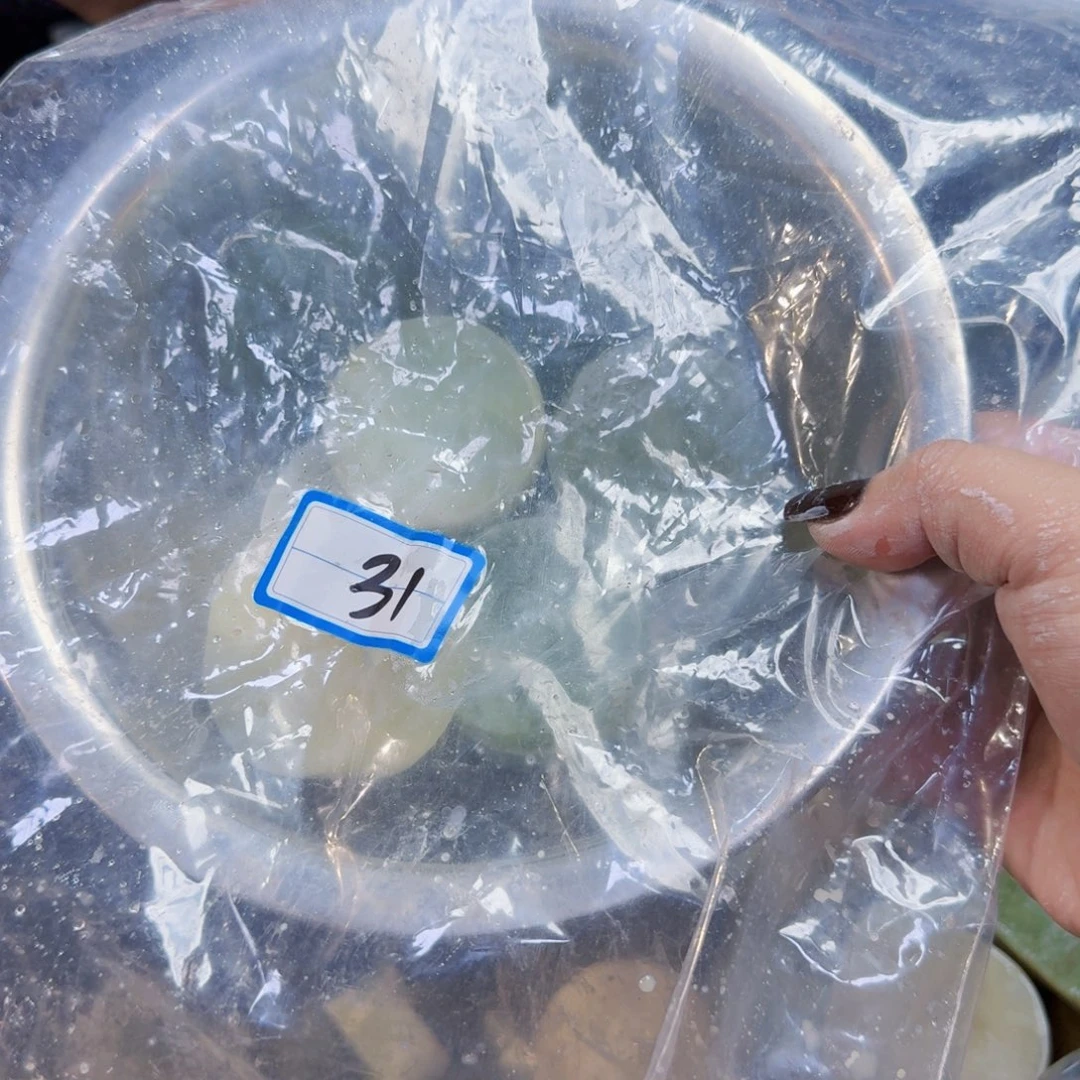 吉***照未镶嵌蛇纹石玉手镯心