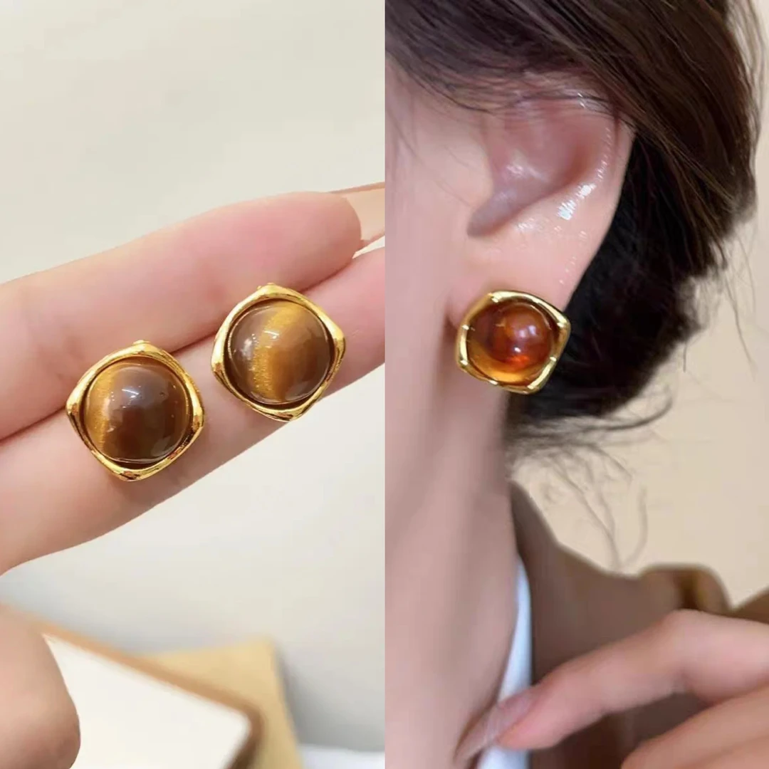 铜合金耳饰 秋冬新款高级感美拉德复古气质2025新款耳钉A36