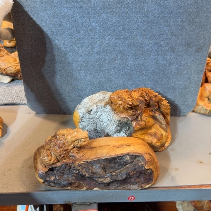 团*崖柏摆件手把件等