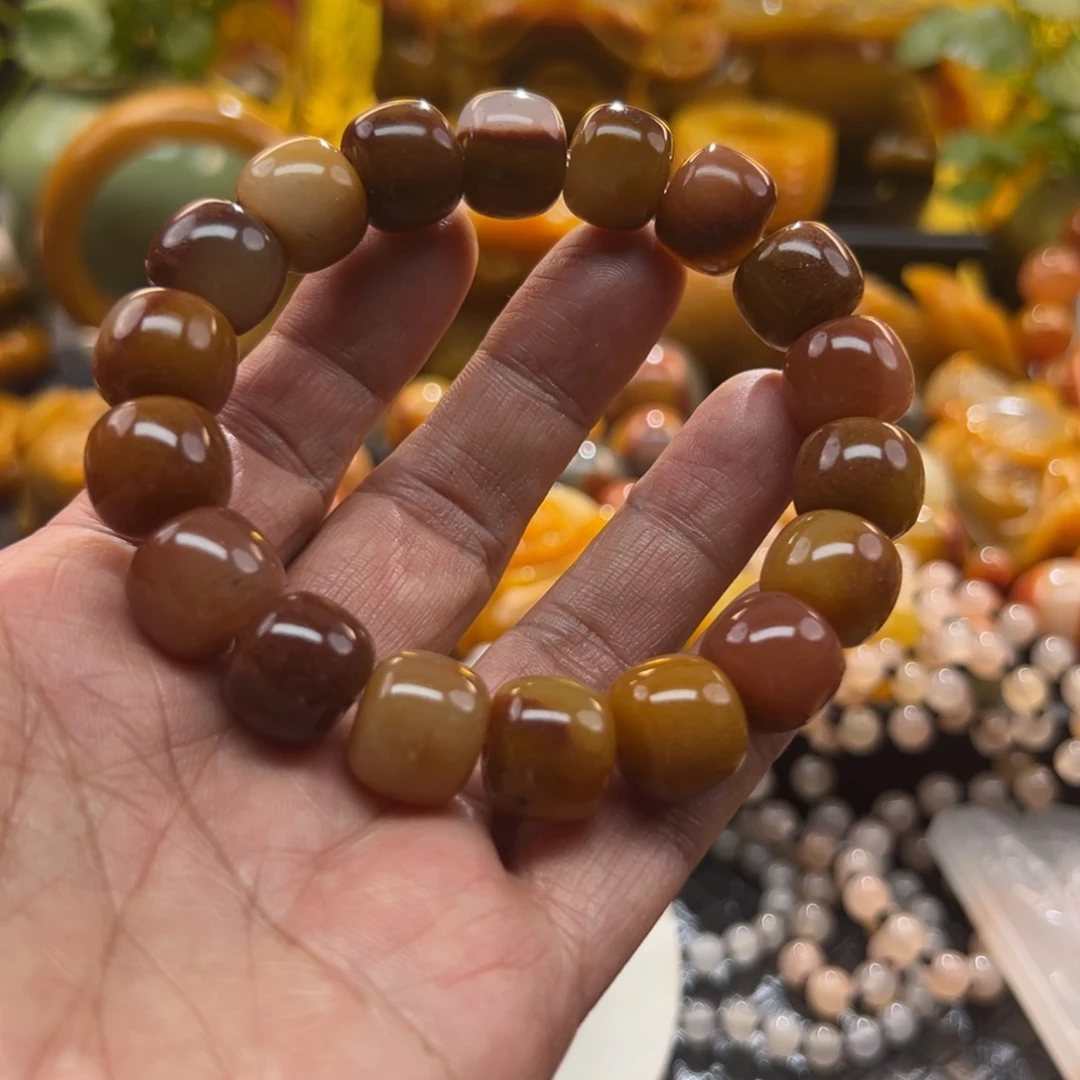 石英质玉未镶嵌颈饰