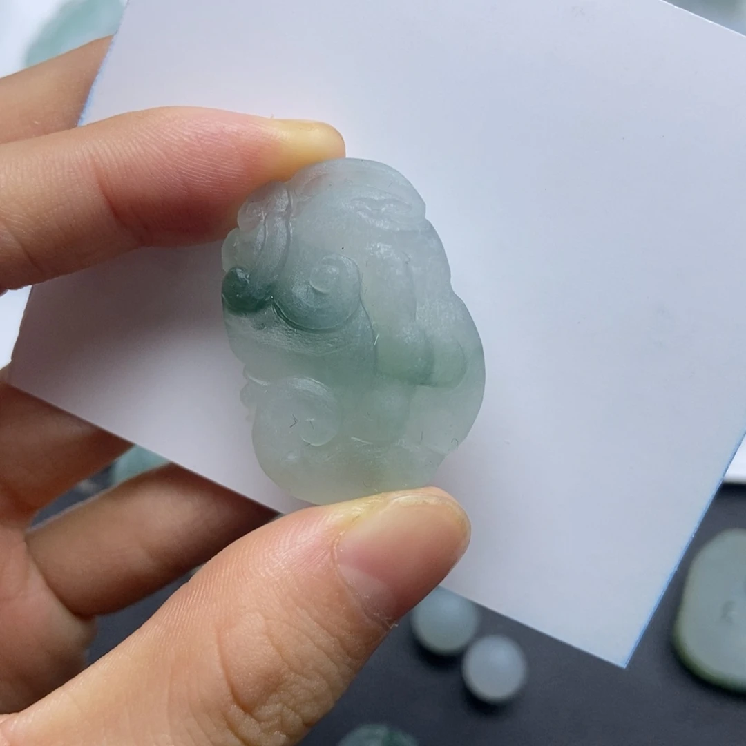 未镶嵌定制翡翠如意