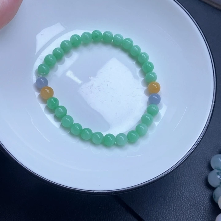 快***子翡翠未镶嵌颈饰翡翠