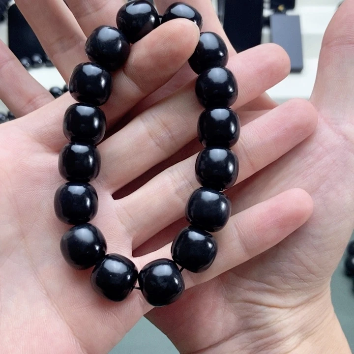 未镶嵌手链和田玉（墨玉）和田玉墨玉卡14老型手串羊脂级