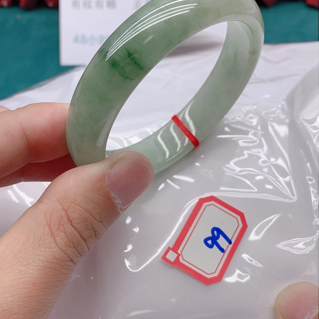 翡翠手镯未镶嵌琴****）99999999
