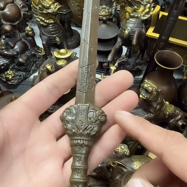 顺顺利利，铜器摆件