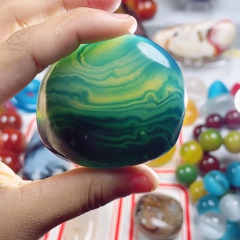 玛瑙/玉髓耳饰未镶嵌