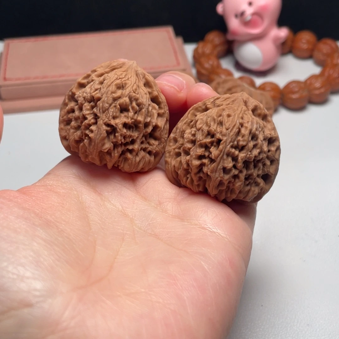 文玩核桃吊坠南疆39