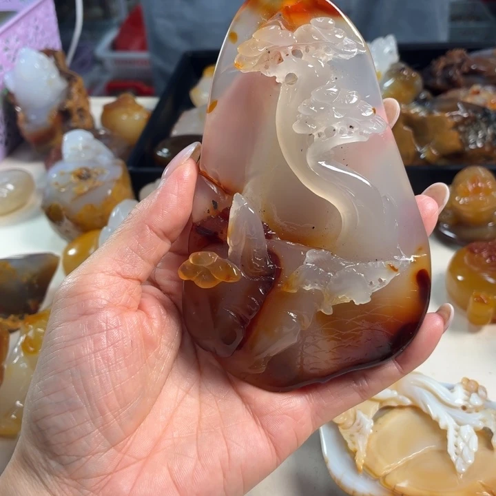未镶嵌颈饰玛瑙/玉髓