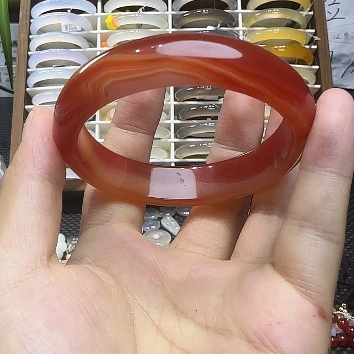 手镯玛瑙/玉髓未镶嵌58福利