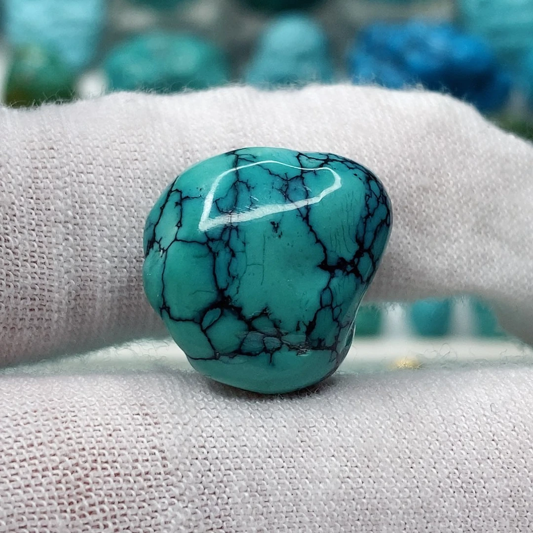 绿松石未镶嵌天然原矿 地大质检