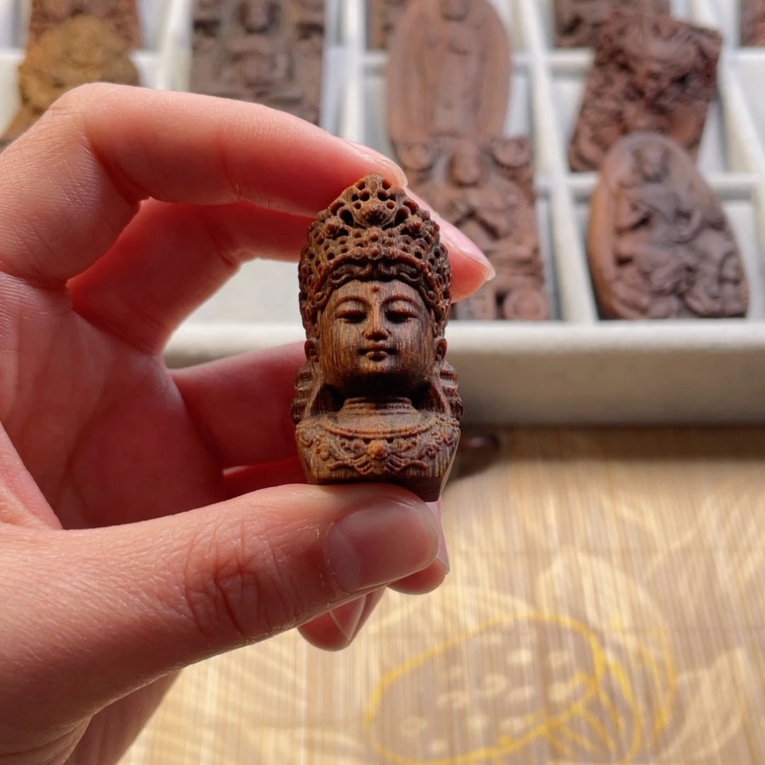 木木越南芽庄黄奇楠挂件