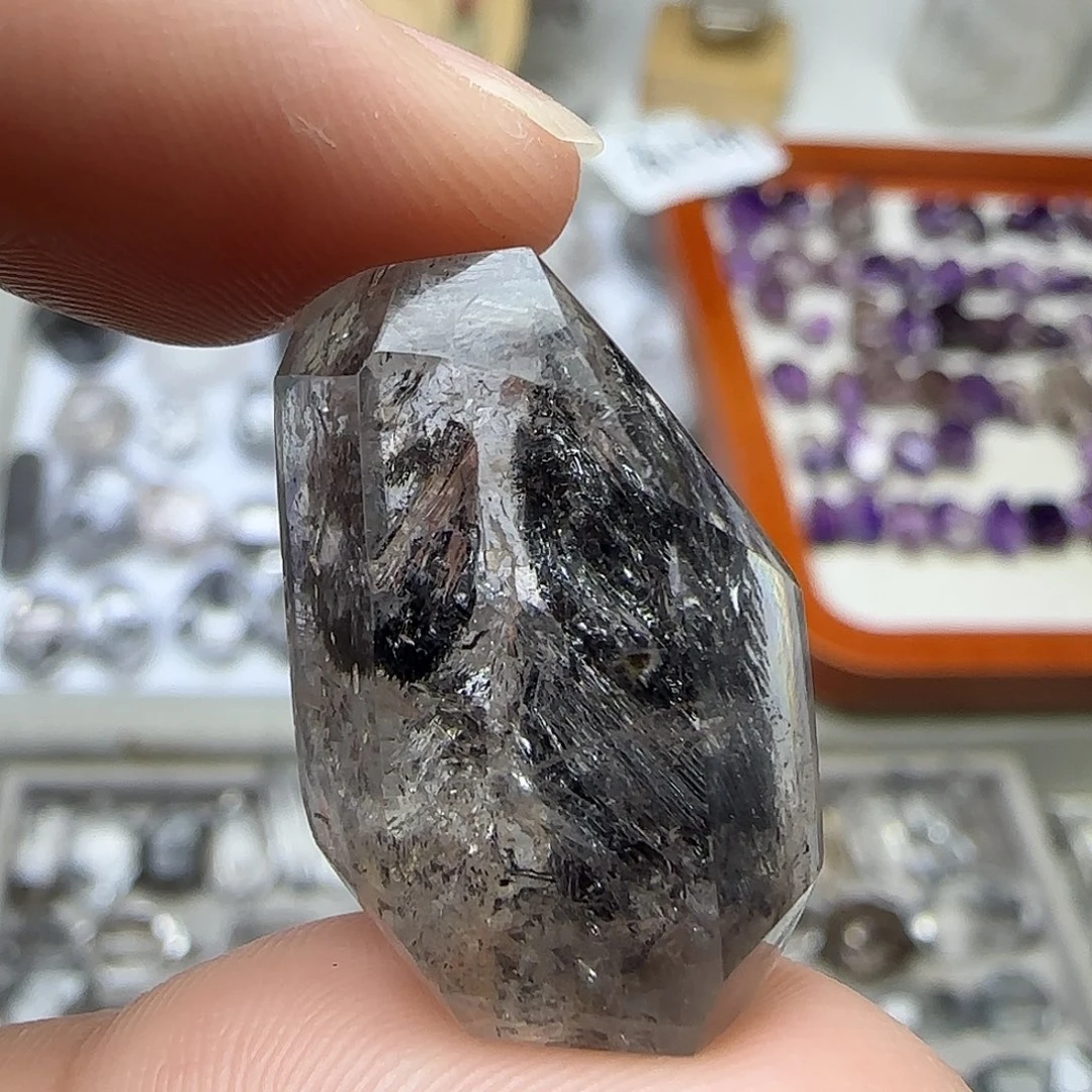 未镶嵌水晶珠宝半成品流沙闪灵随形