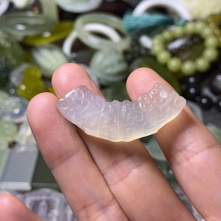 岫玉岫玉挂件未镶嵌