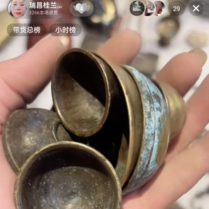 文玩开门成对铜器