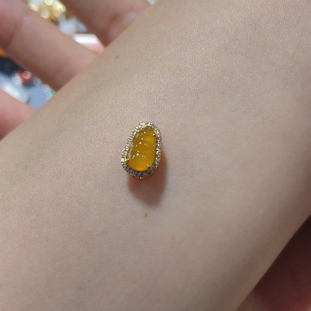 翡翠18K金镶嵌吊坠(不含链)꧁****꧂