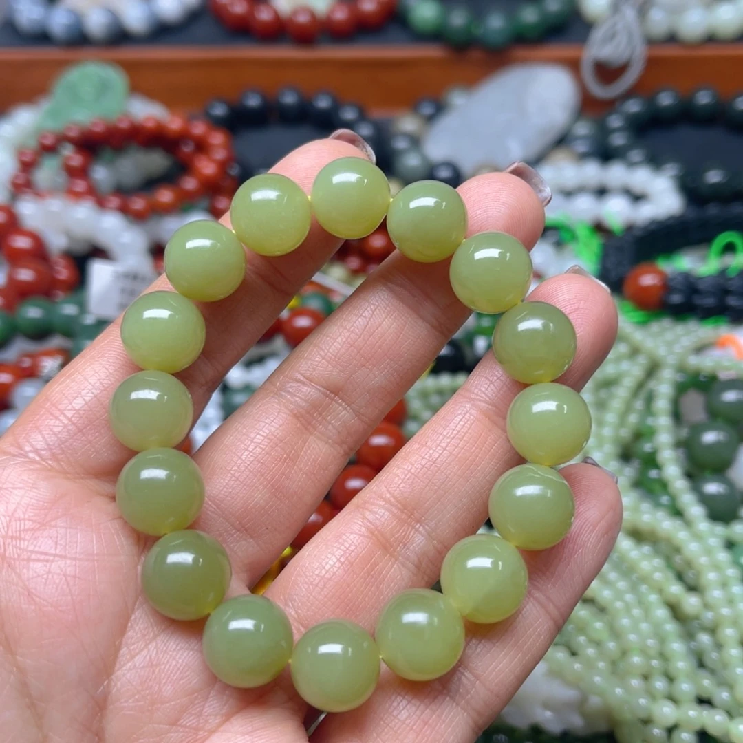 和田玉未镶嵌手链