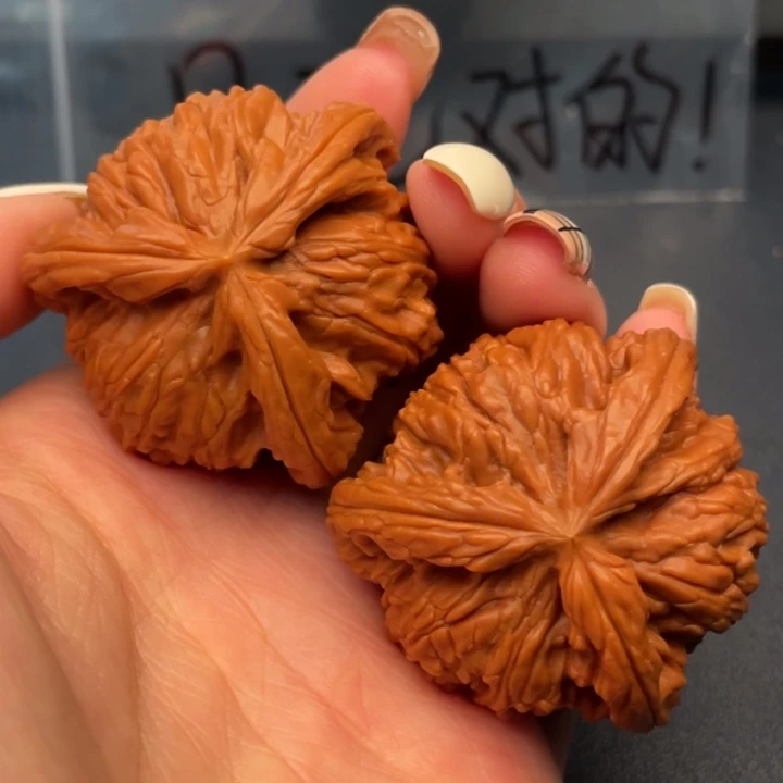 墨***清吊坠文玩核桃白狮子