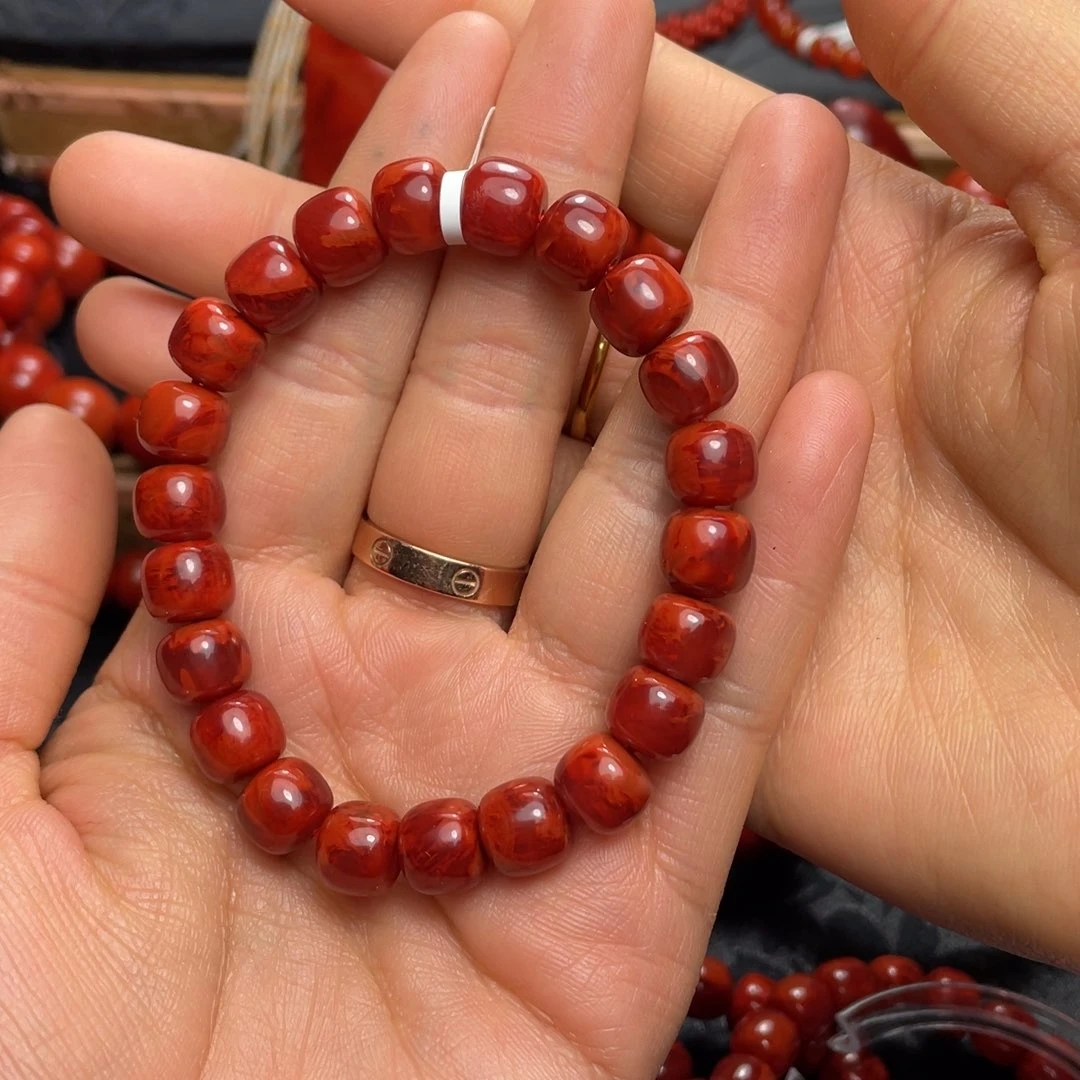 未镶嵌手串南红玛瑙锦*