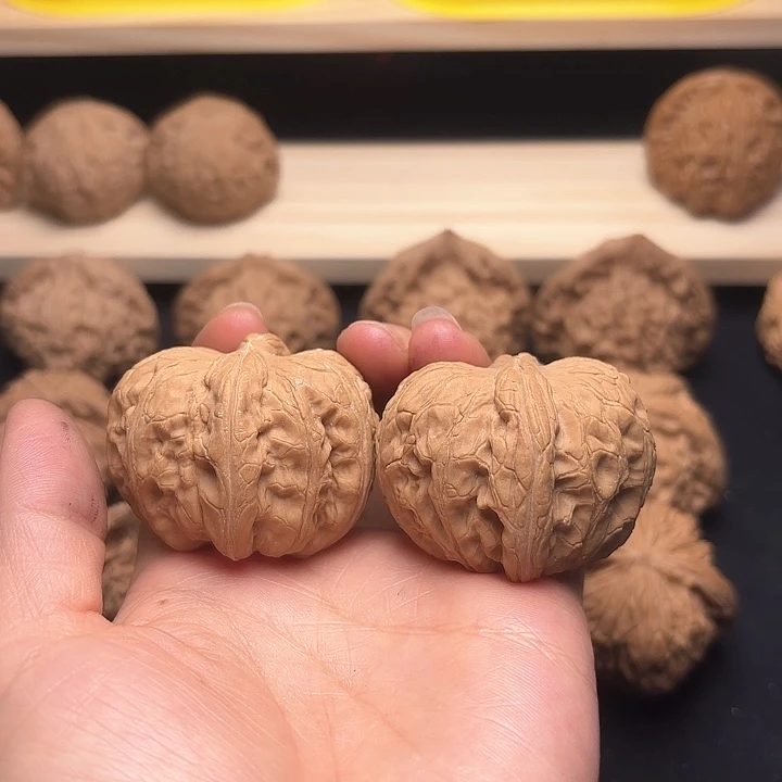 文玩核桃把件元*39.5元宝