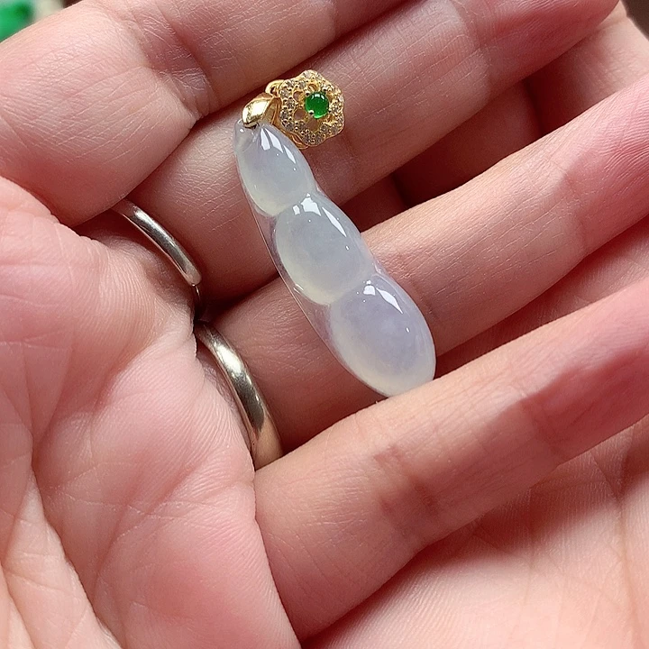 翡翠银S925镶嵌颈饰翡翠