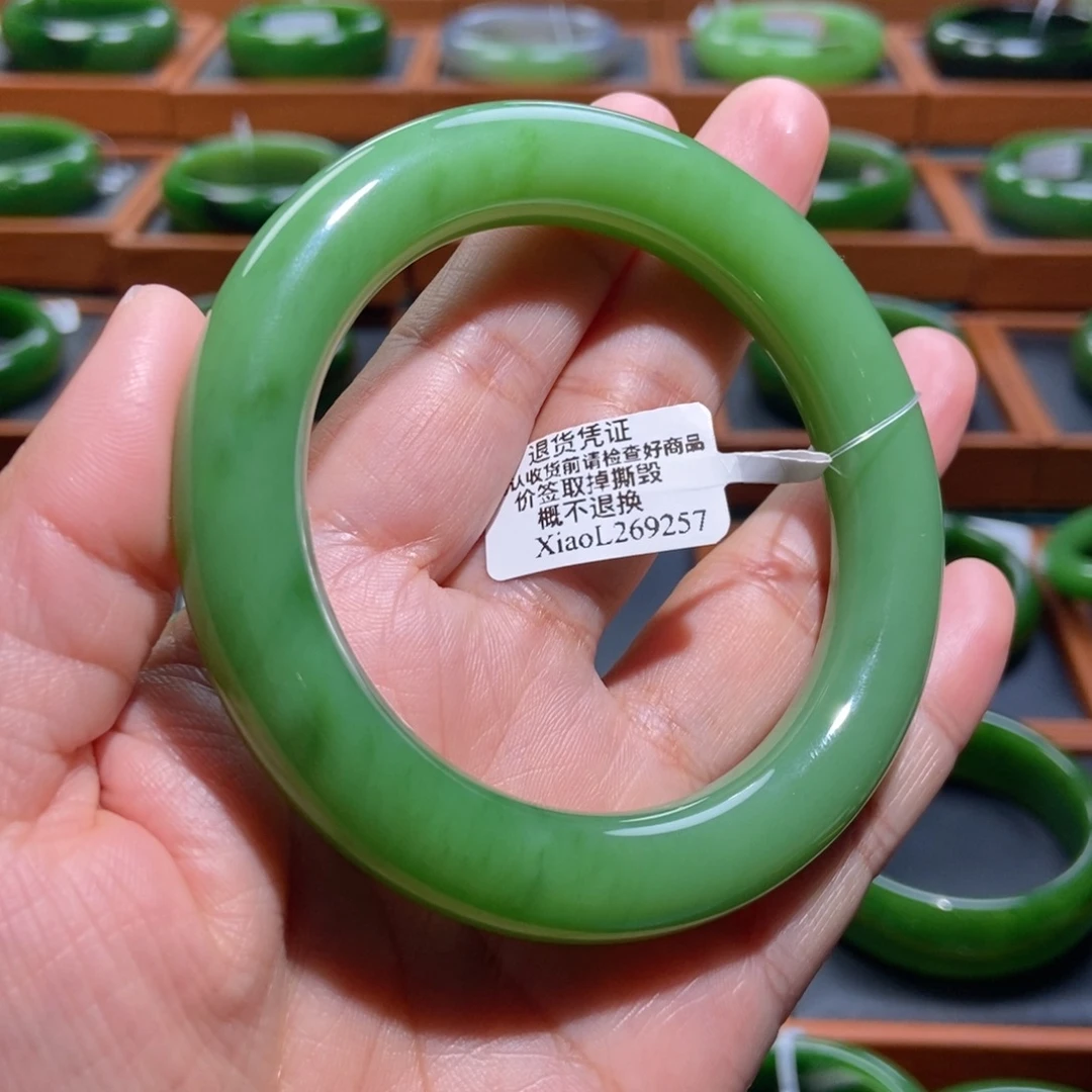 和田玉（碧玉）未镶嵌手镯粉绿5859