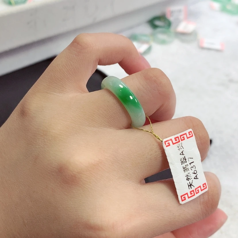【闪购商品】未镶嵌戒指翡翠14号