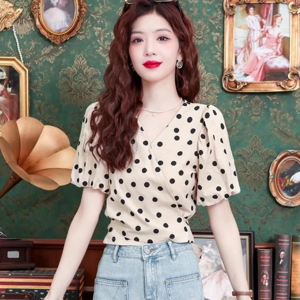 法式波点V领泡泡袖短袖雪纺衫女夏修身显瘦衬衣小衫短款衬衫上衣