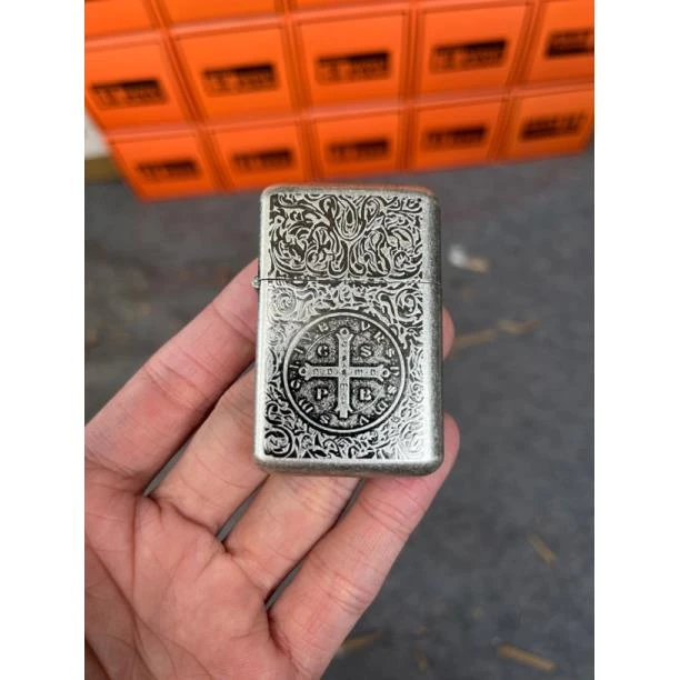 古银色纤巧窄机康斯坦丁煤油打火机创意