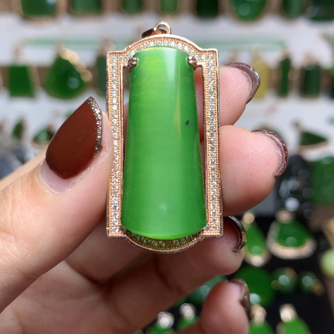 和田玉（碧玉）挂件未镶嵌勿**安