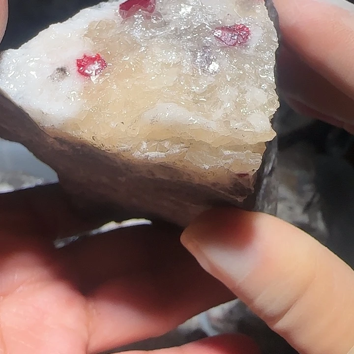 思***羽天然辰砂天然朱砂原石毛料