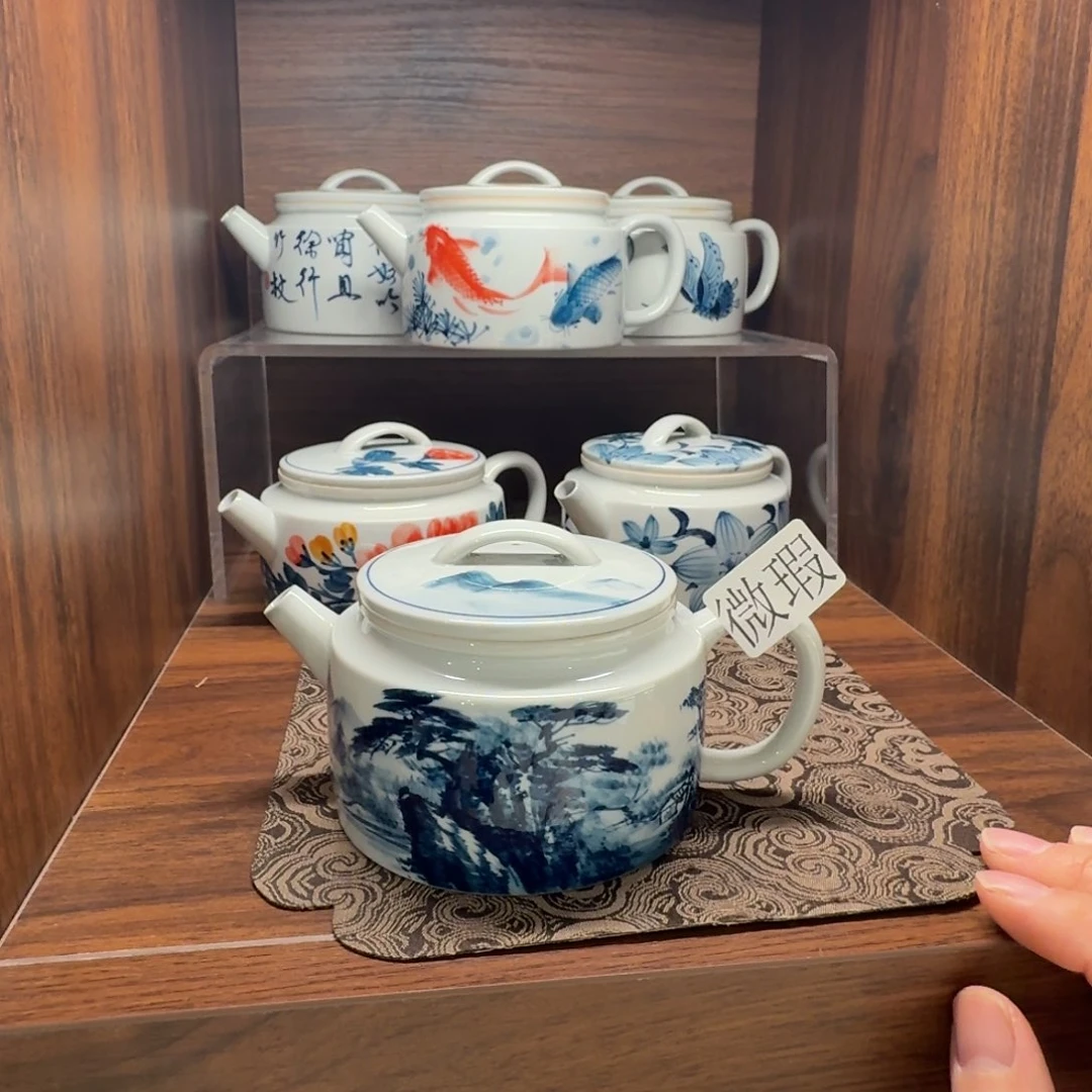 釉下手绘茶具微瑕