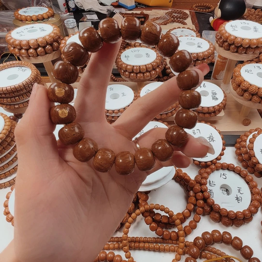 桃核手串?***具桃核光珠