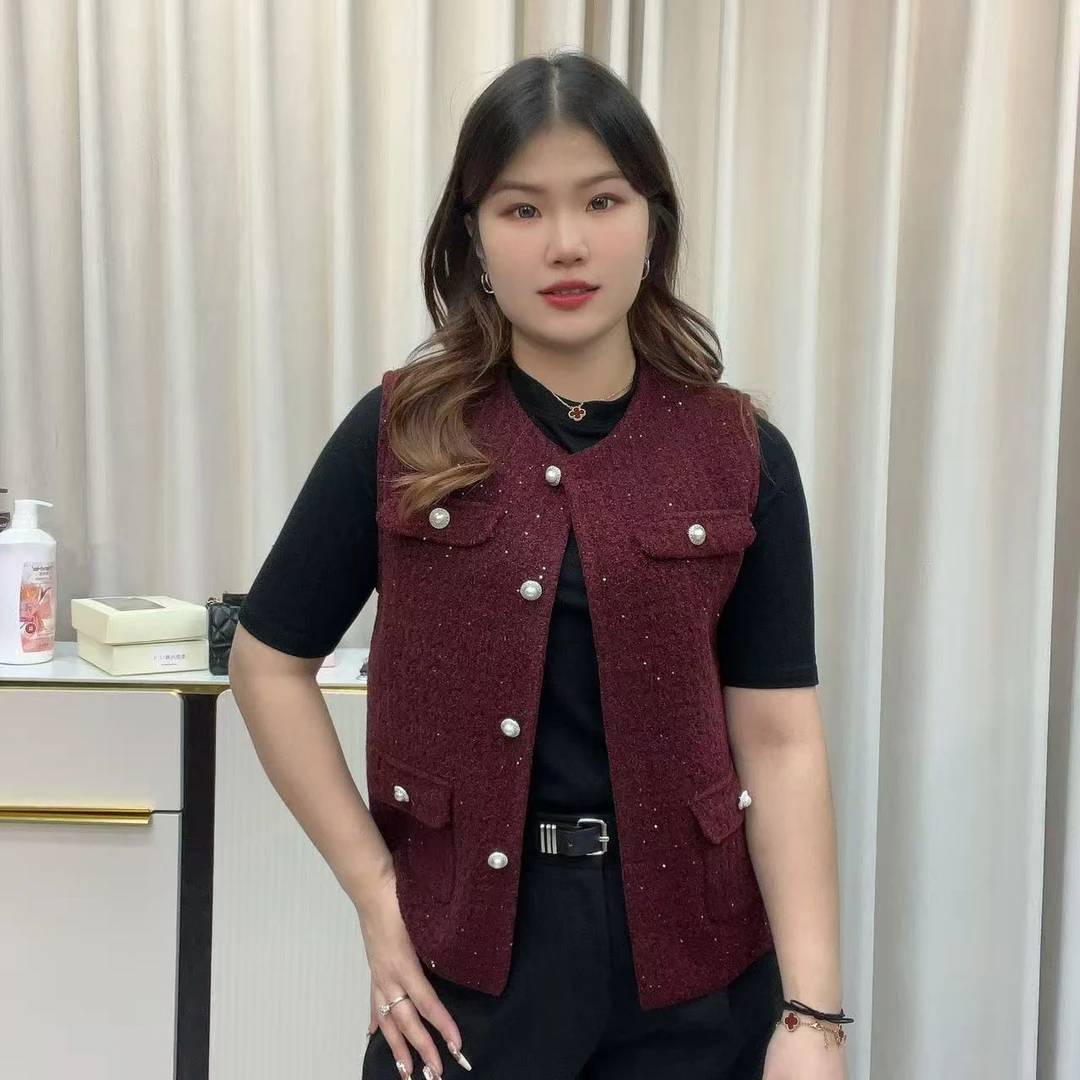 小鑫肝@秋款重工小香风满天星缝珠减龄百搭马夹 27225