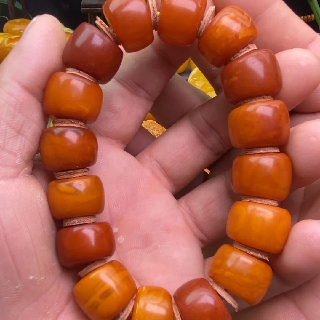 蜜蜡未镶嵌珠宝奇石