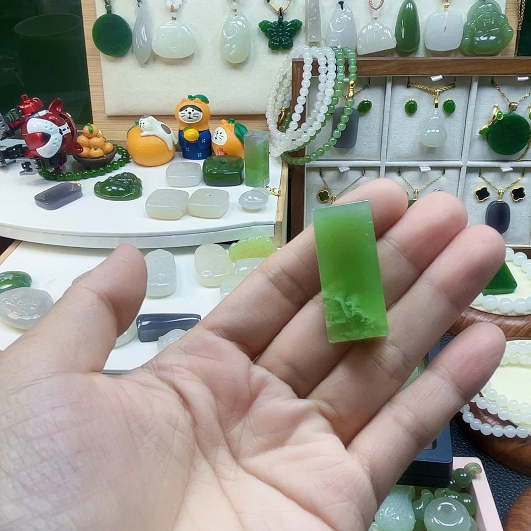 依***蔓和田玉未镶嵌吊坠(不含链)