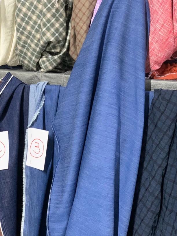 夏季薄款纯棉蓝色牛仔布料可用于diy服装装饰