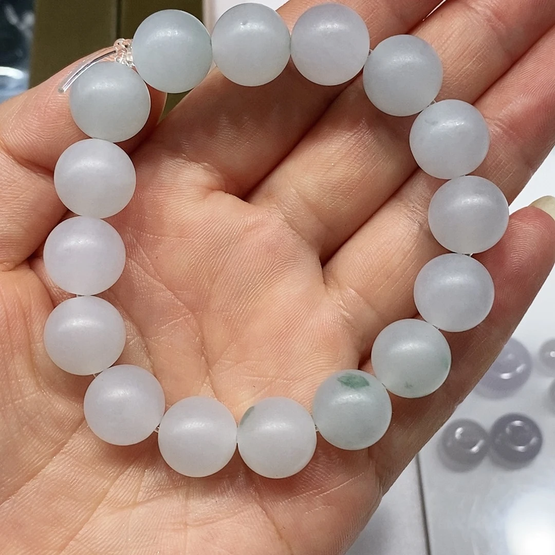 未镶嵌定制翡翠翡翠吊坠
