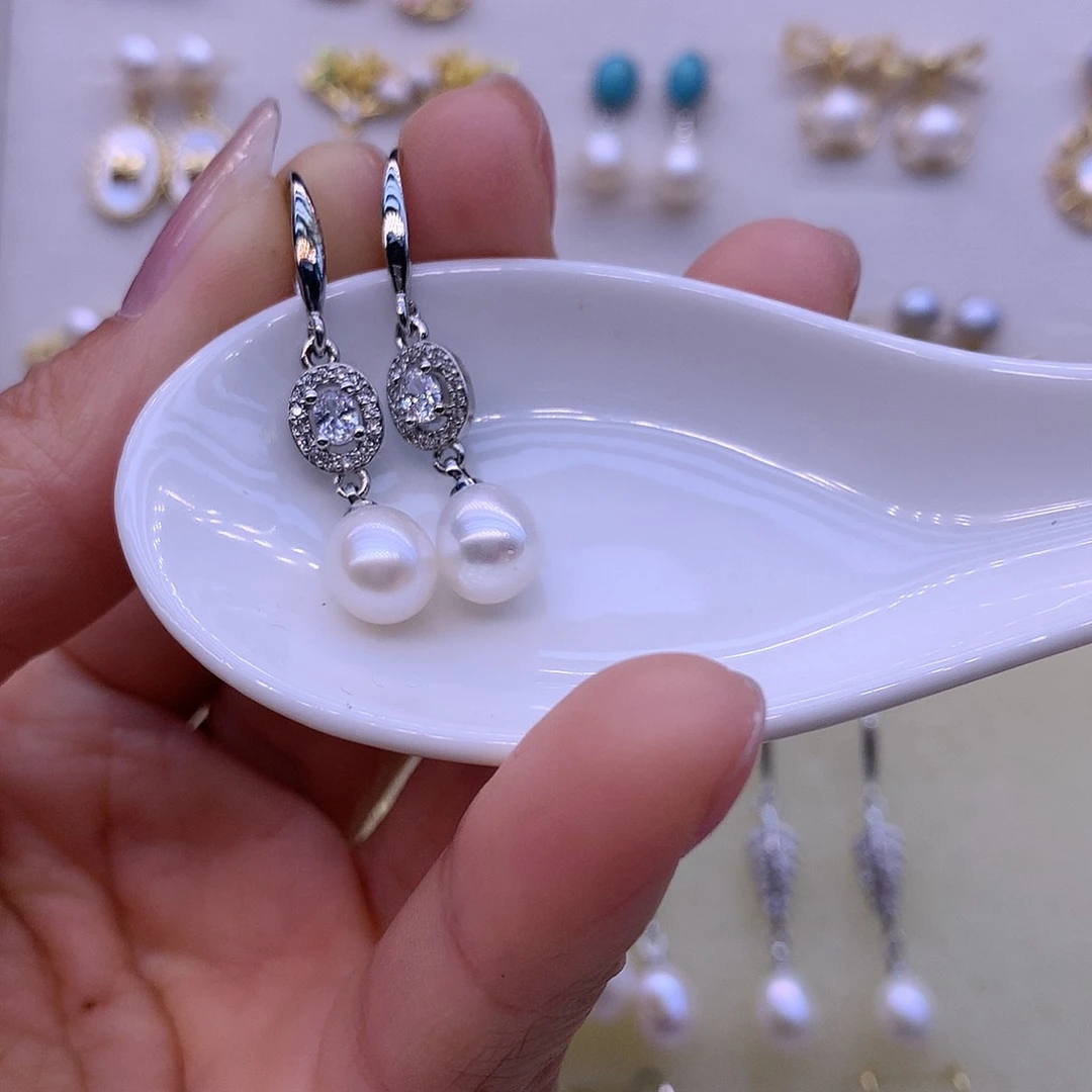 淡水珍珠耳饰合金