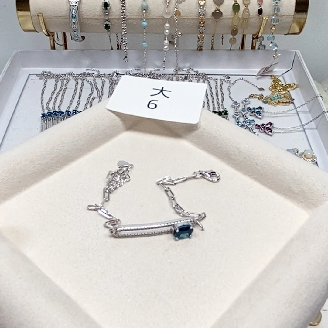 银S925镶嵌手链托帕石大6