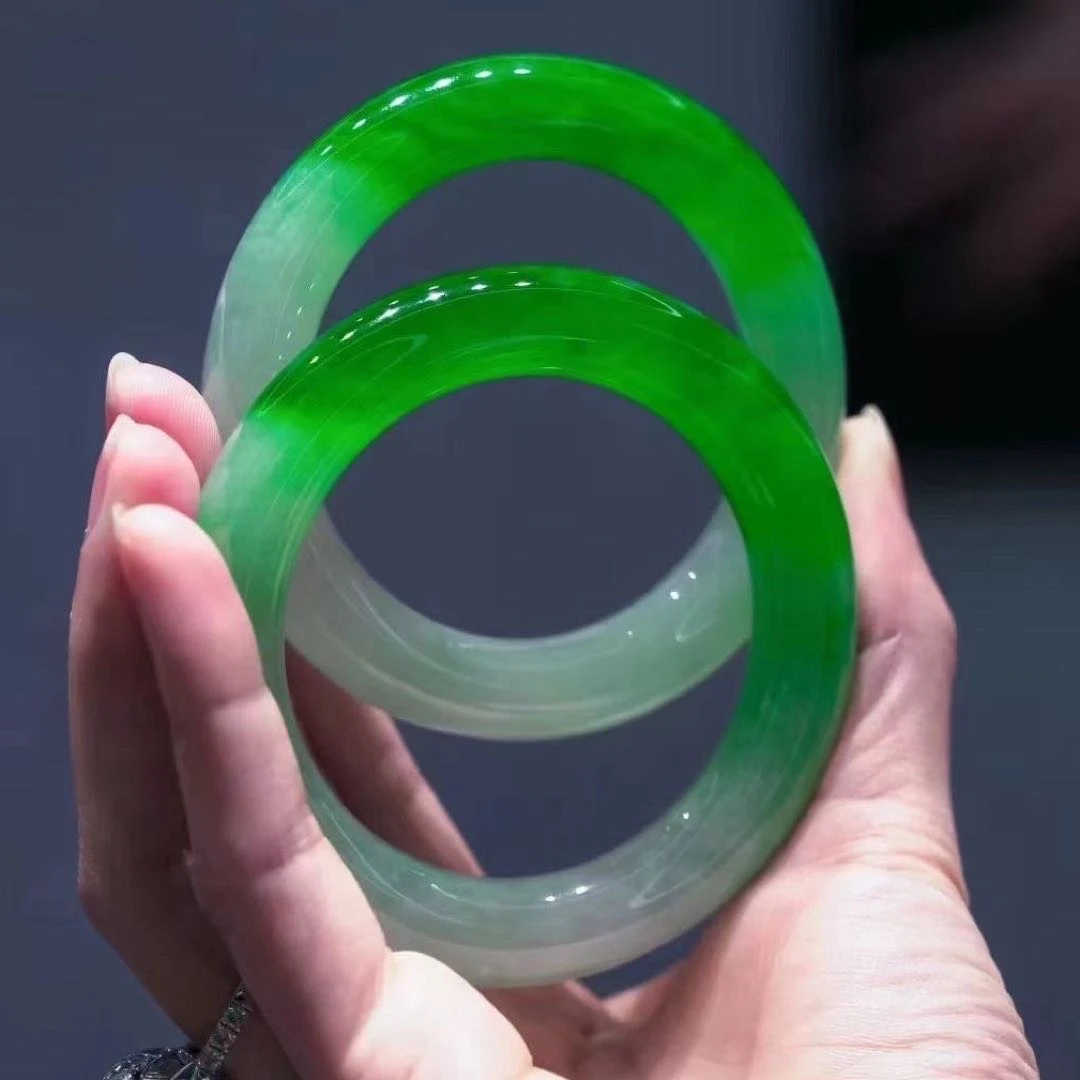 开开翡翠手镯测量圈口勿拍天然缅料A货翡翠