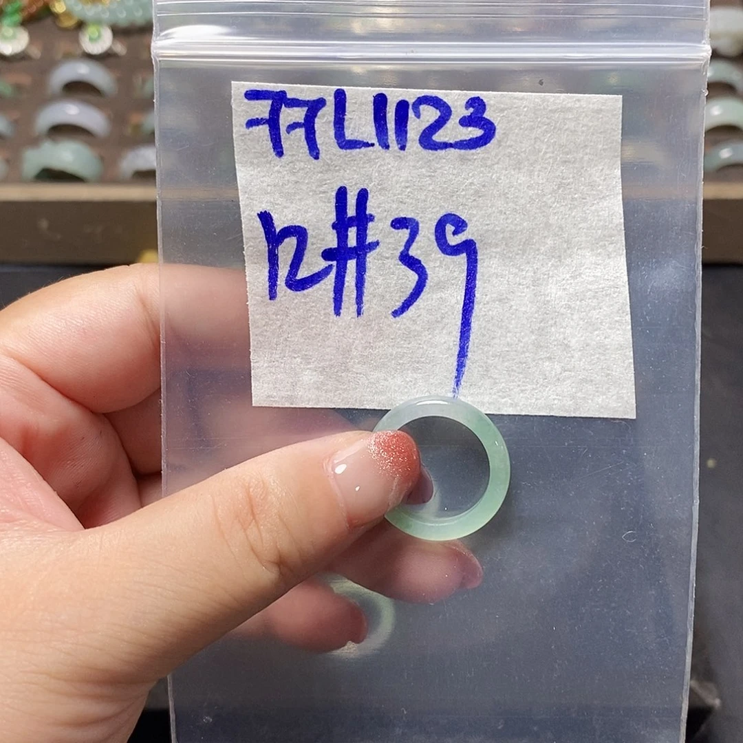 未镶嵌定制翡翠翡翠