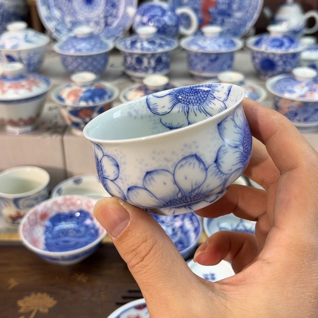 青花向阳花炉式杯