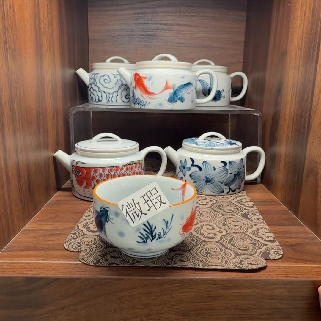 釉下手绘茶具微瑕