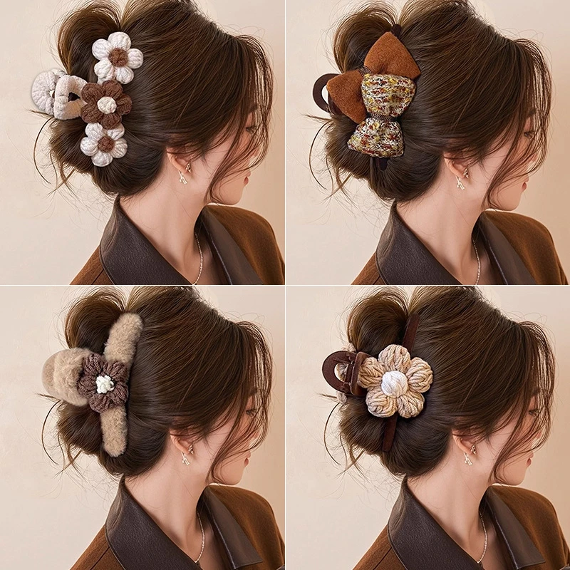 盘发卡高级感后脑勺头饰针织鲨鱼夹秋冬花朵2026新款女抓夹蝴蝶结