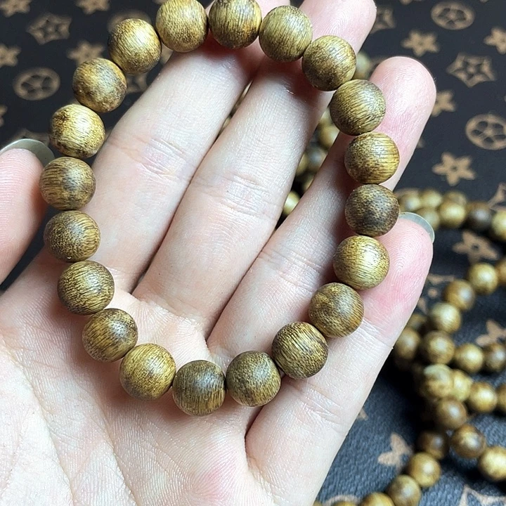 木一代棋楠1.0单圈6克左右