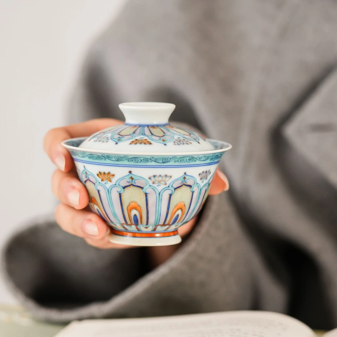 玗琪轩 柴窑青花斗彩描金莲花盖碗100ml压手杯80ml