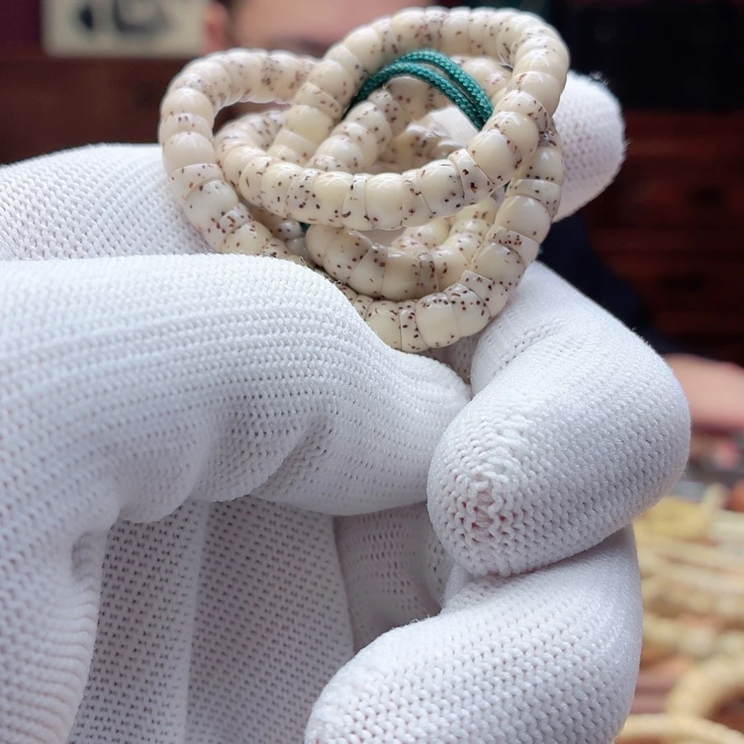 吊坠星月菩提6左右骨瓷白大肠，29号